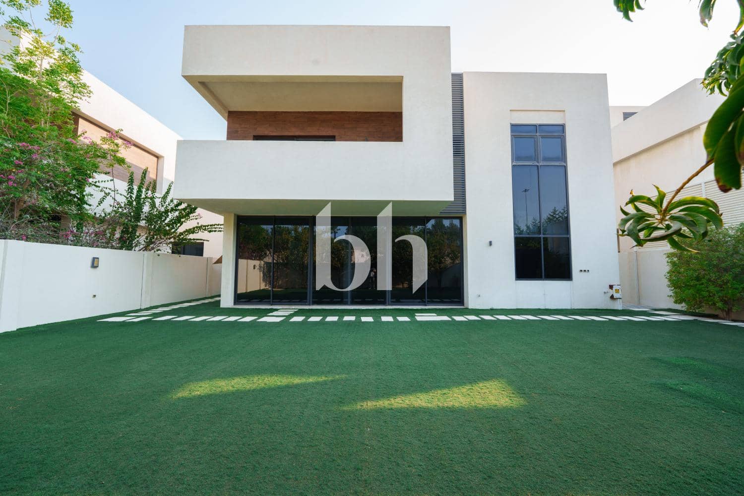 5 Bedroom Villa in West Yas