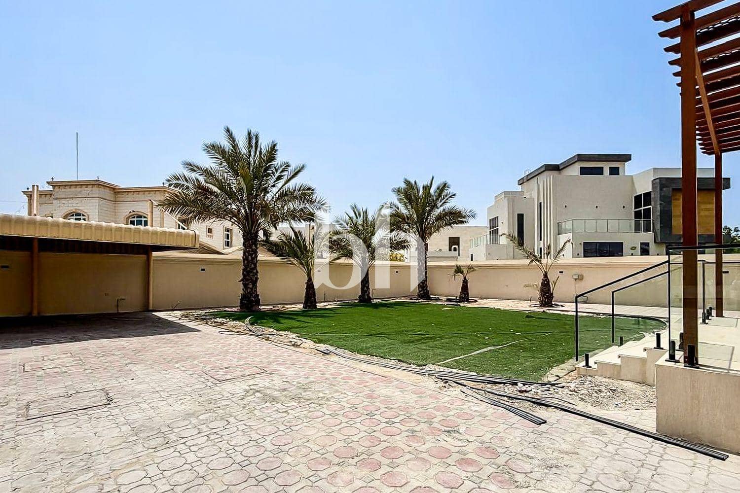 4 Bedroom Villa in Nad Al Sheba 4 - photo 2