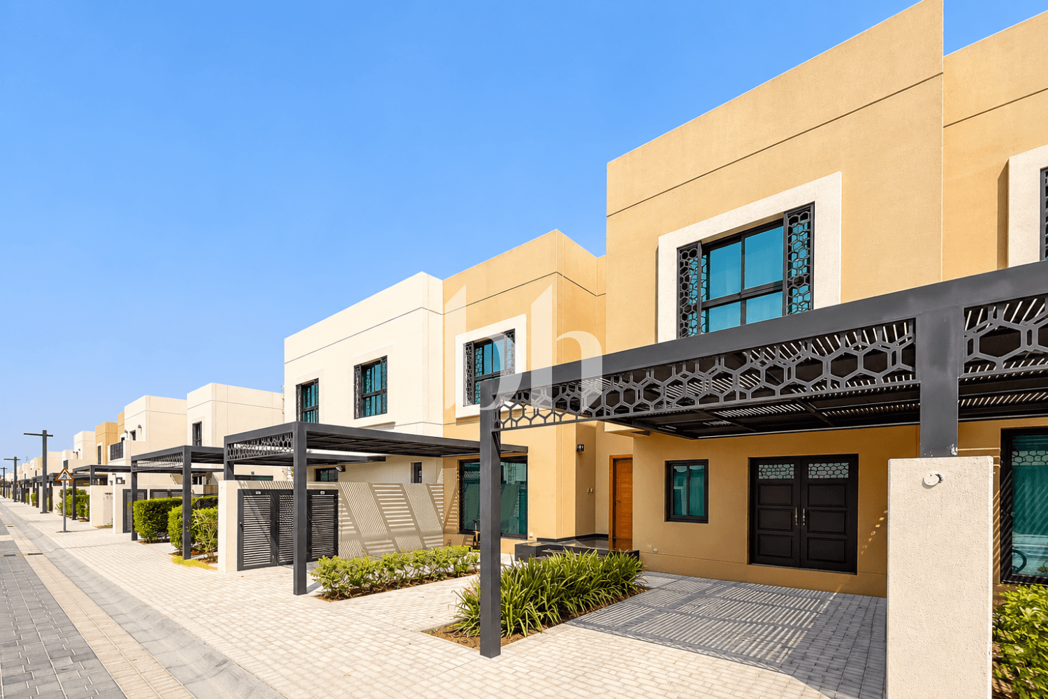 4 Bedroom Villa in Sharjah Sustainable City - photo 1