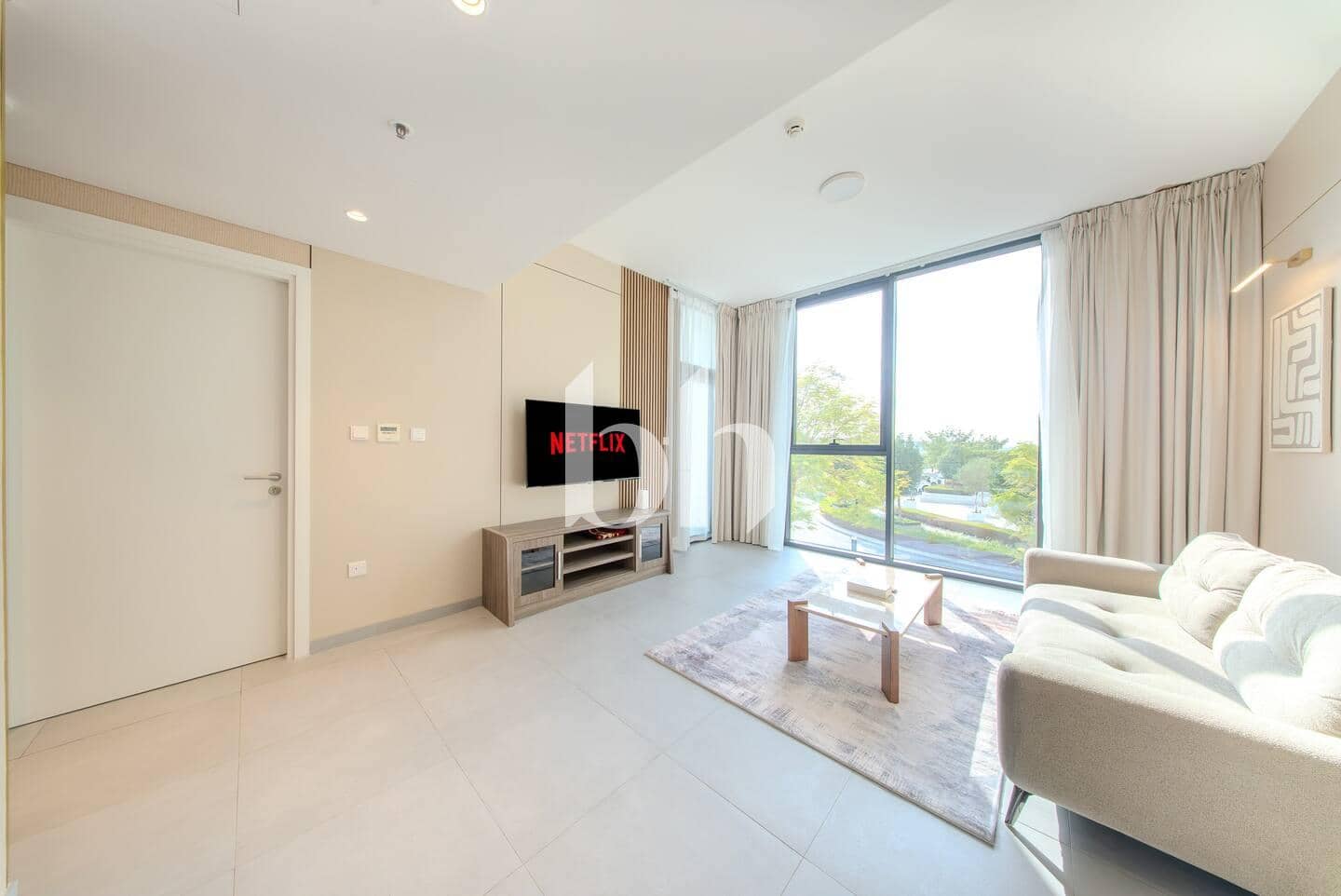 1 Bedroom Apartment in The Solo - photo 2