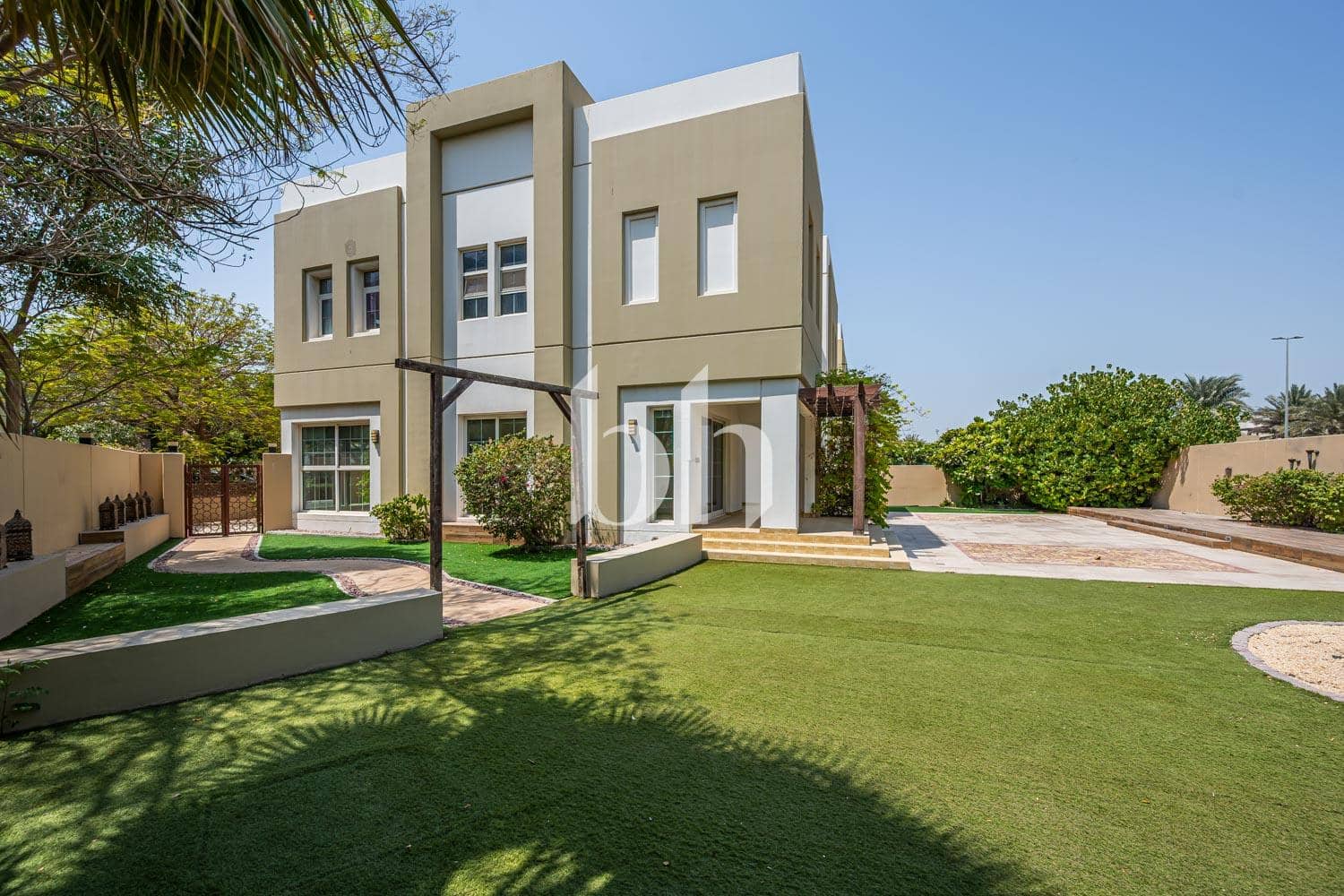 3 Bedroom Villa in Rahat - photo 1