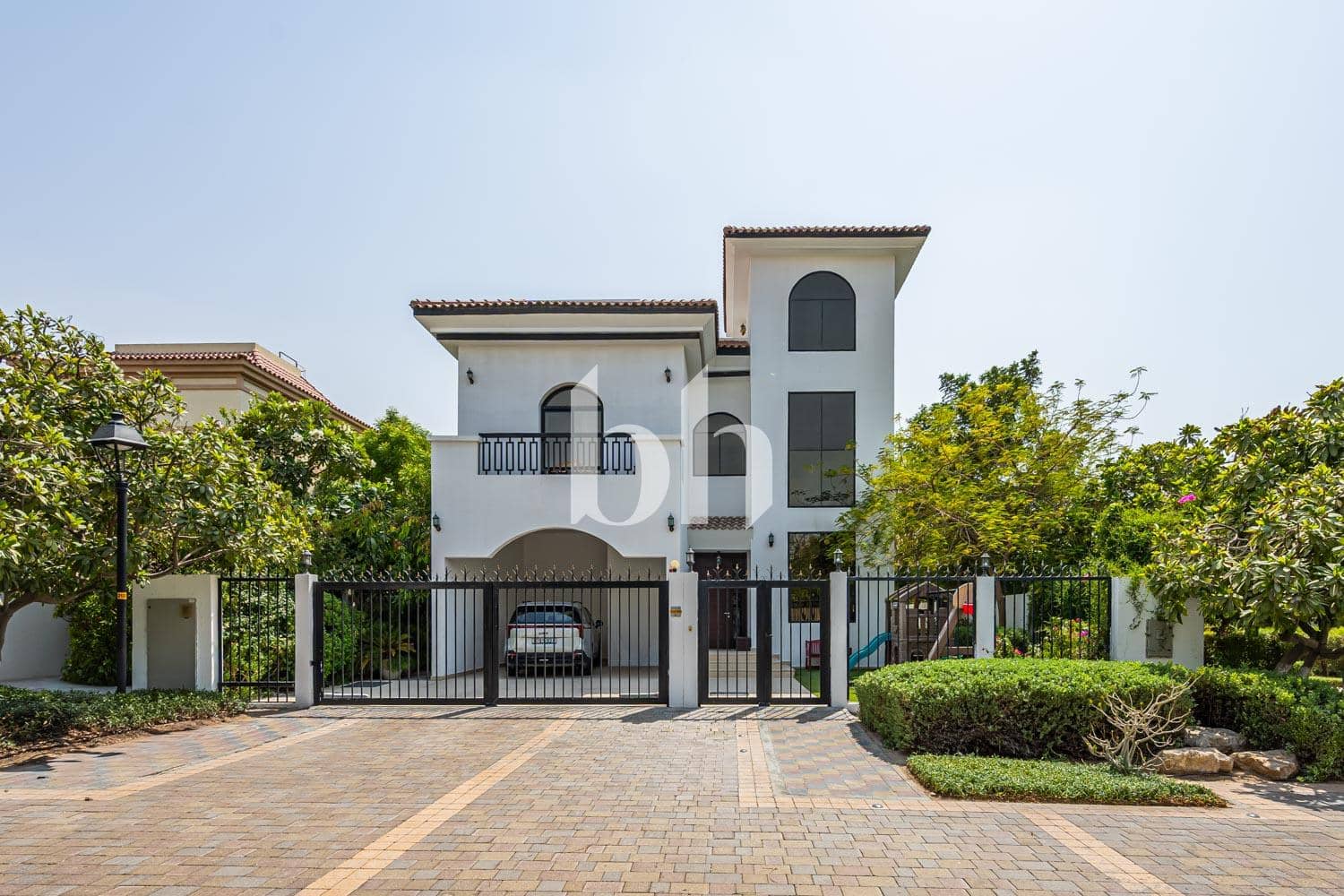 5 Bedroom Villa in Courtyard CP7