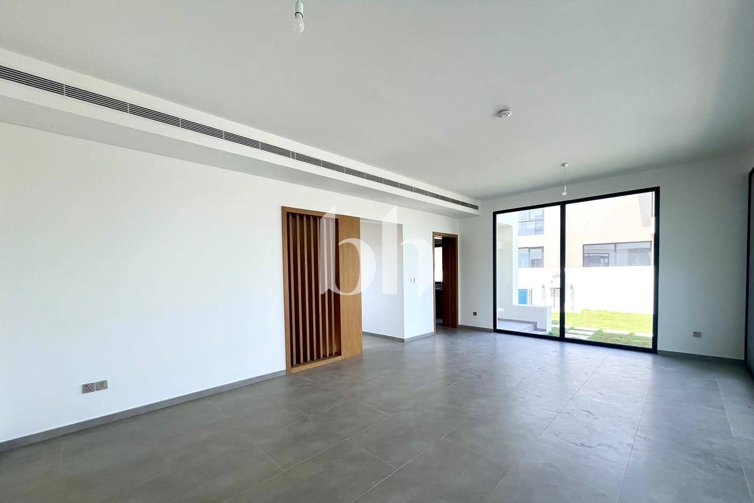 4 Bedroom Villa in Jebel Ali Village Villas - photo 2
