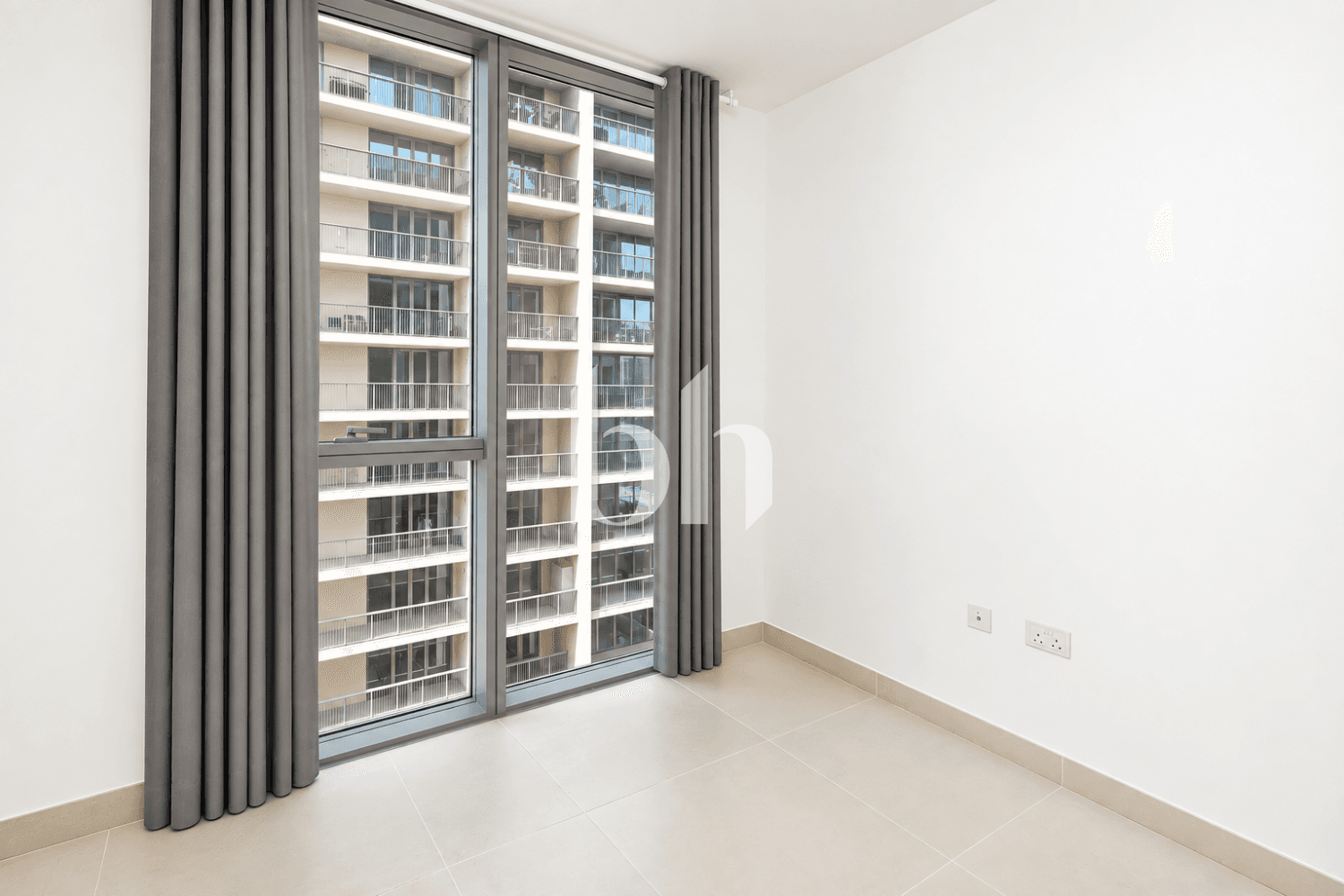 1 Bedroom Apartment in Building B - photo 2