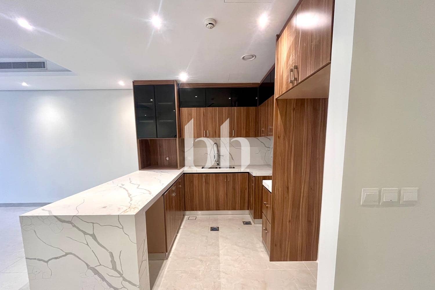 4 Bedroom Townhouse in Al Furjan West - photo 2