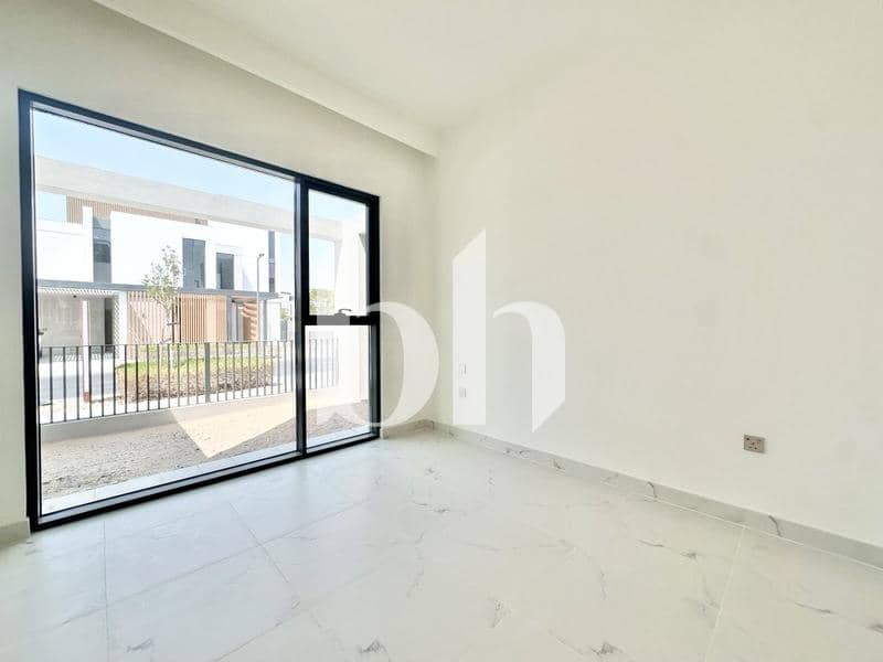 5 Bedroom Townhouse in Elie Saab 1 - photo 1