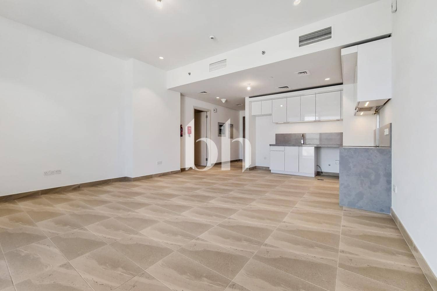 1 Bedroom Apartment in Qaryat Al Hidd - photo 2