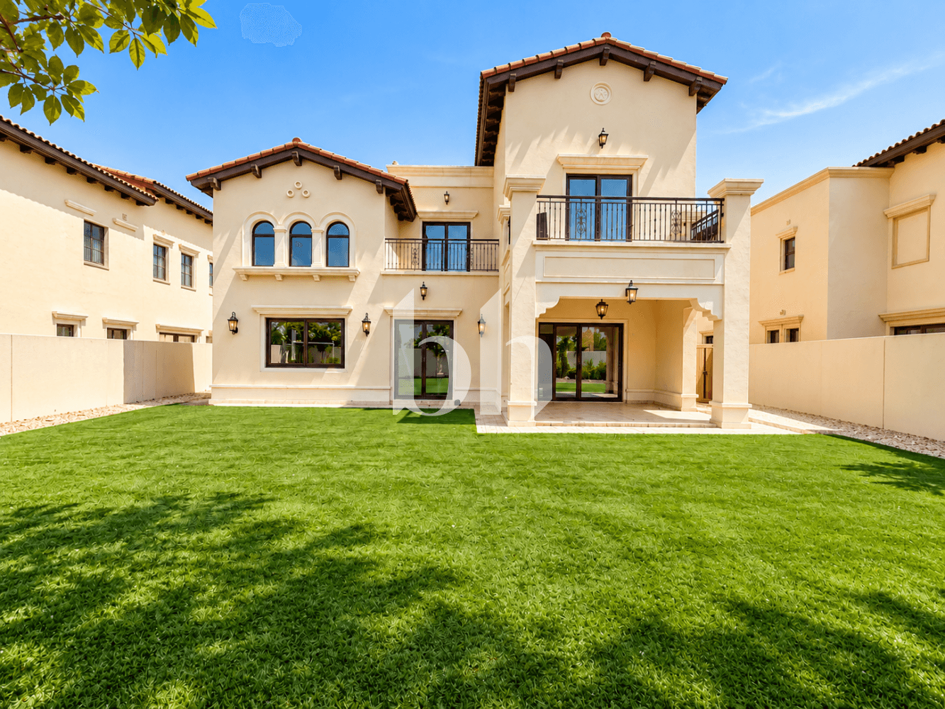 4 Bedroom Villa in Rasha - photo 1