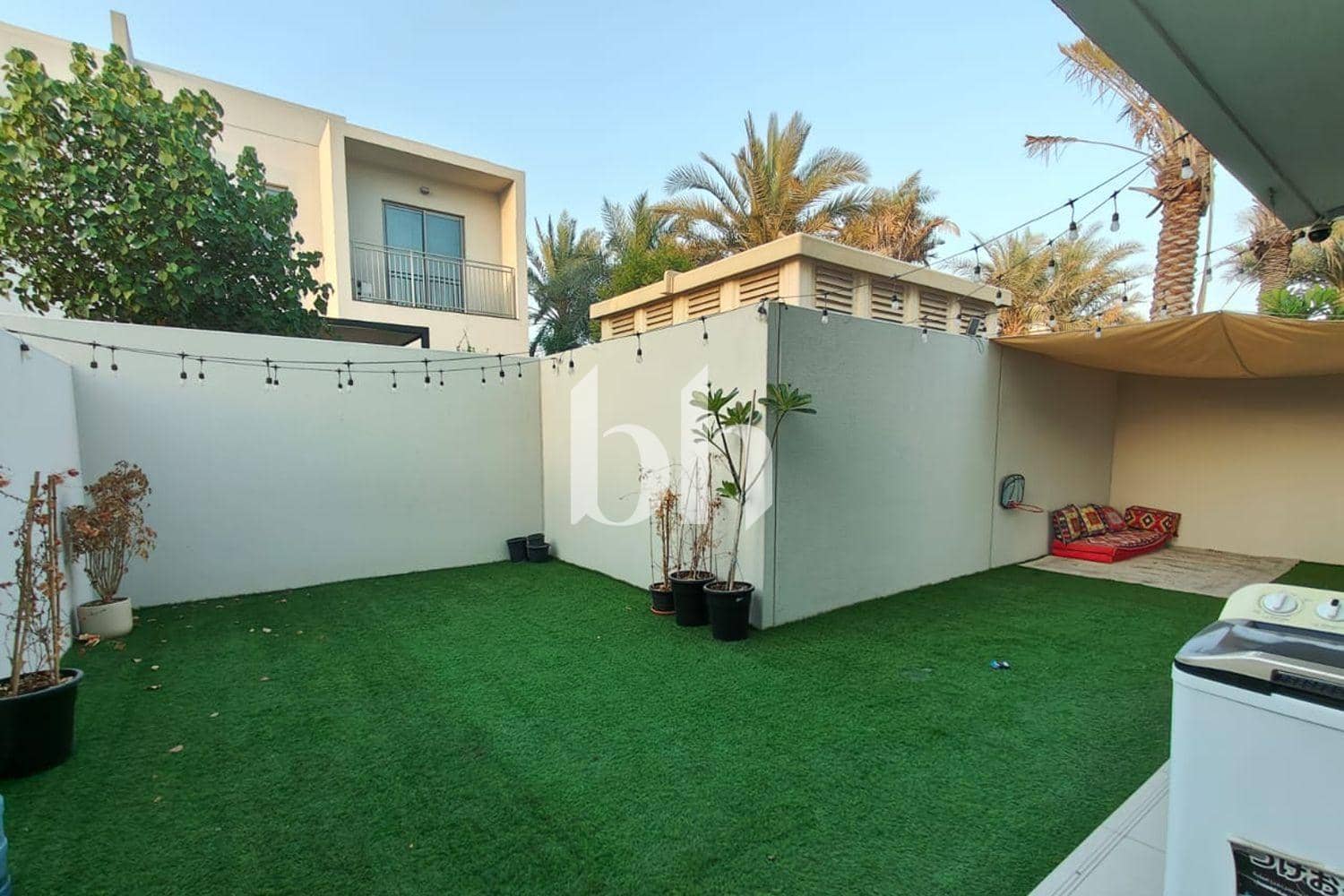 3 Bedroom Townhouse in Al Yasmeen - photo 2