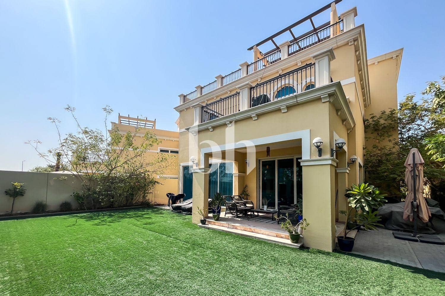 4 Bedroom Villa in District 9 Legacy Nova