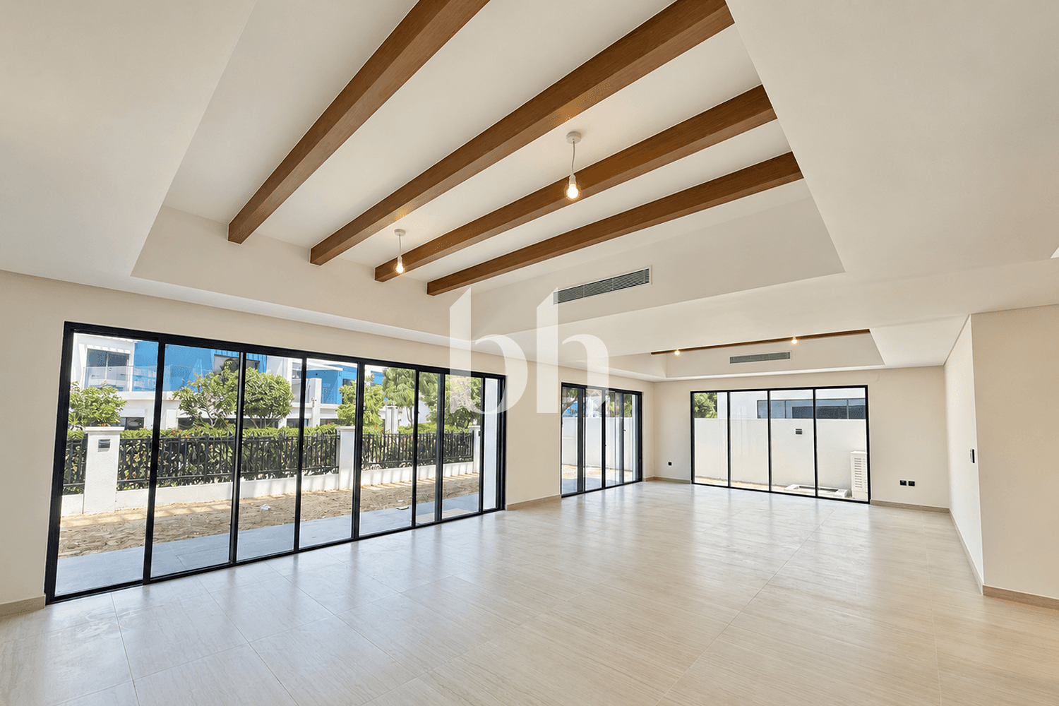 6 Bedroom Villa in Santorini 1 - photo 2
