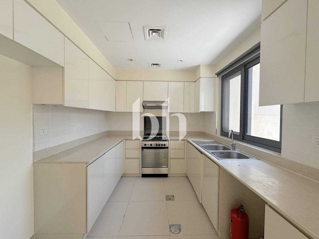 3 Bedroom Townhouse in Maple 2, Maple at Dubai Hills Estate - photo 2