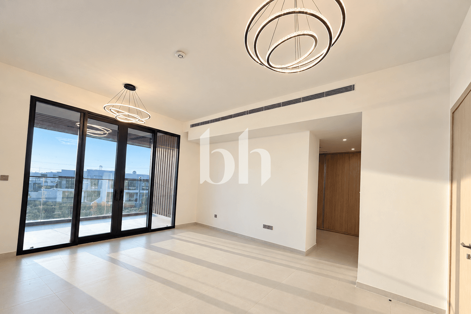5 Bedroom Villa in Jebel Ali Village Villas - photo 2