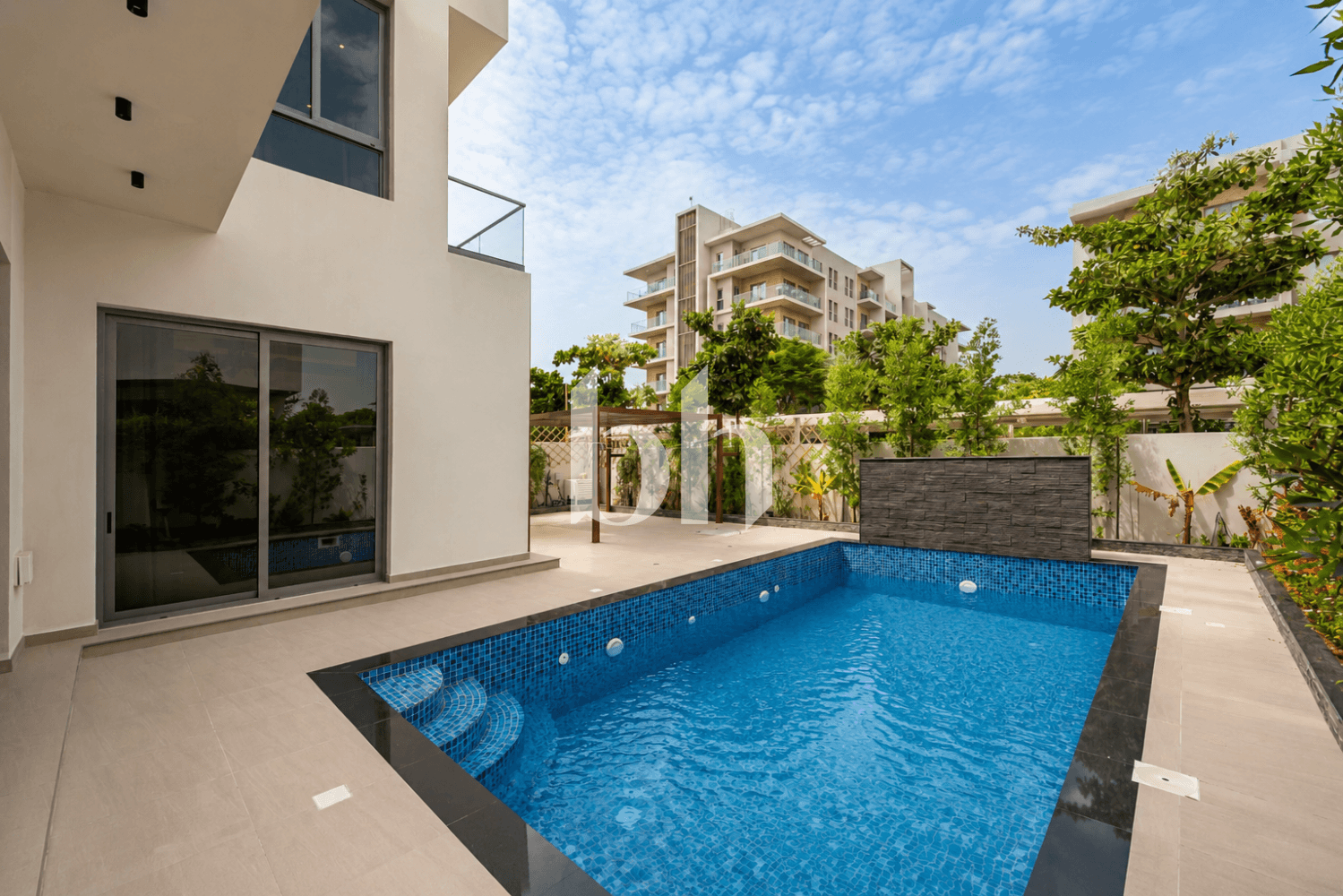 4 Bedroom Villa in Al Zahia 6 - photo 2
