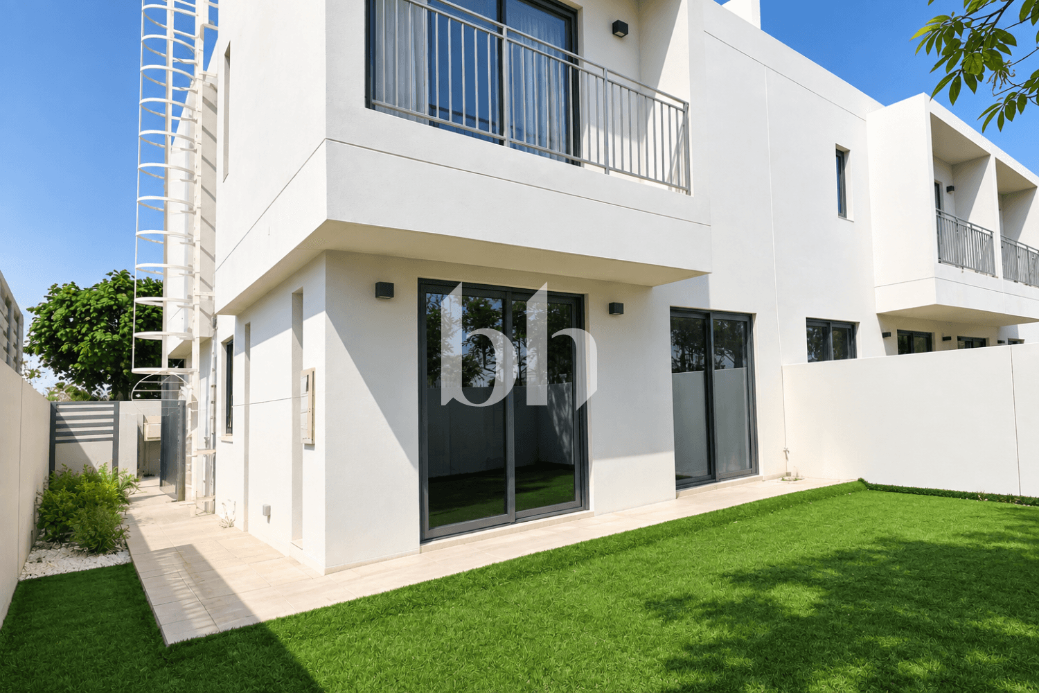 3 Bedroom Townhouse in Al Zahia 4 - photo 1
