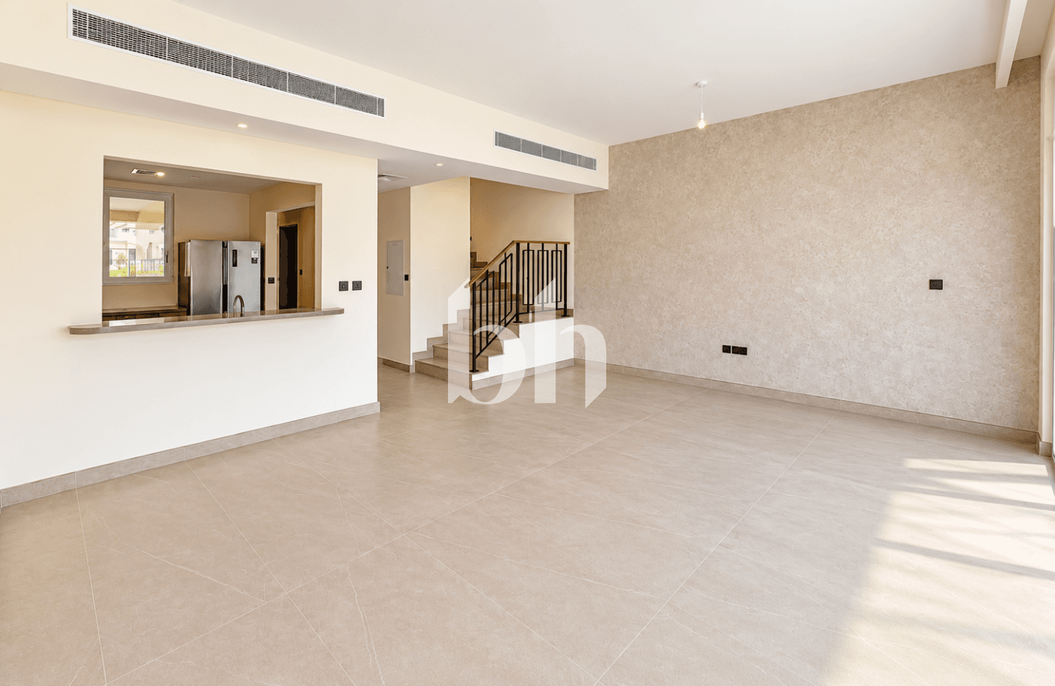 5 Bedroom Townhouse in Nice 1 - photo 1