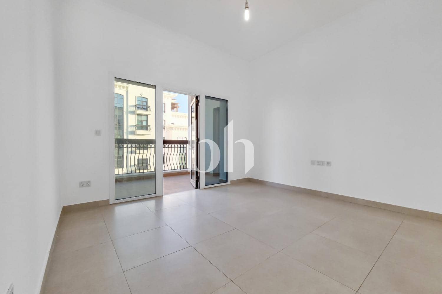 2 Bedroom Apartment in Ansam 2 - photo 2