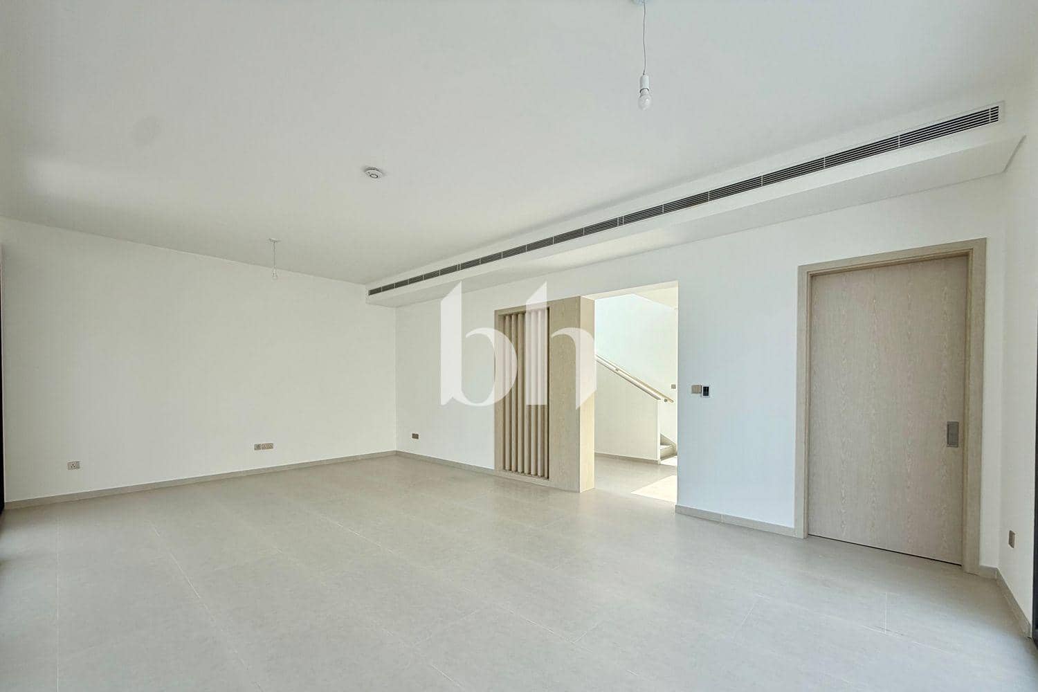4 Bedroom Villa in Jebel Ali Village Villas - photo 2