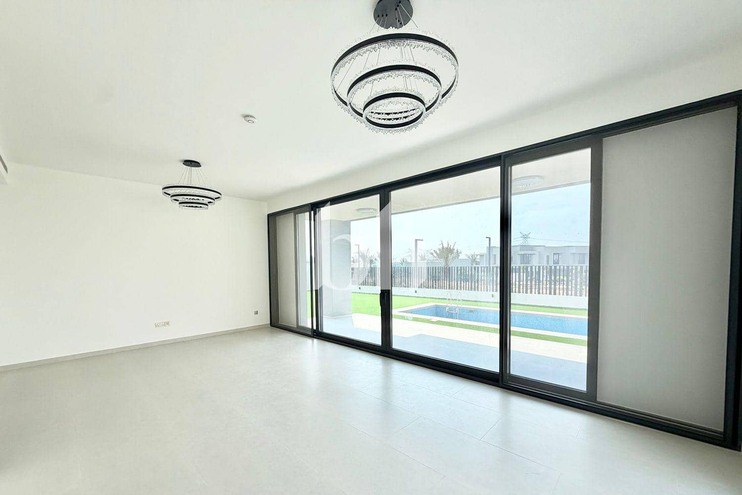 5 Bedroom Villa in Jebel Ali Village Villas - photo 2