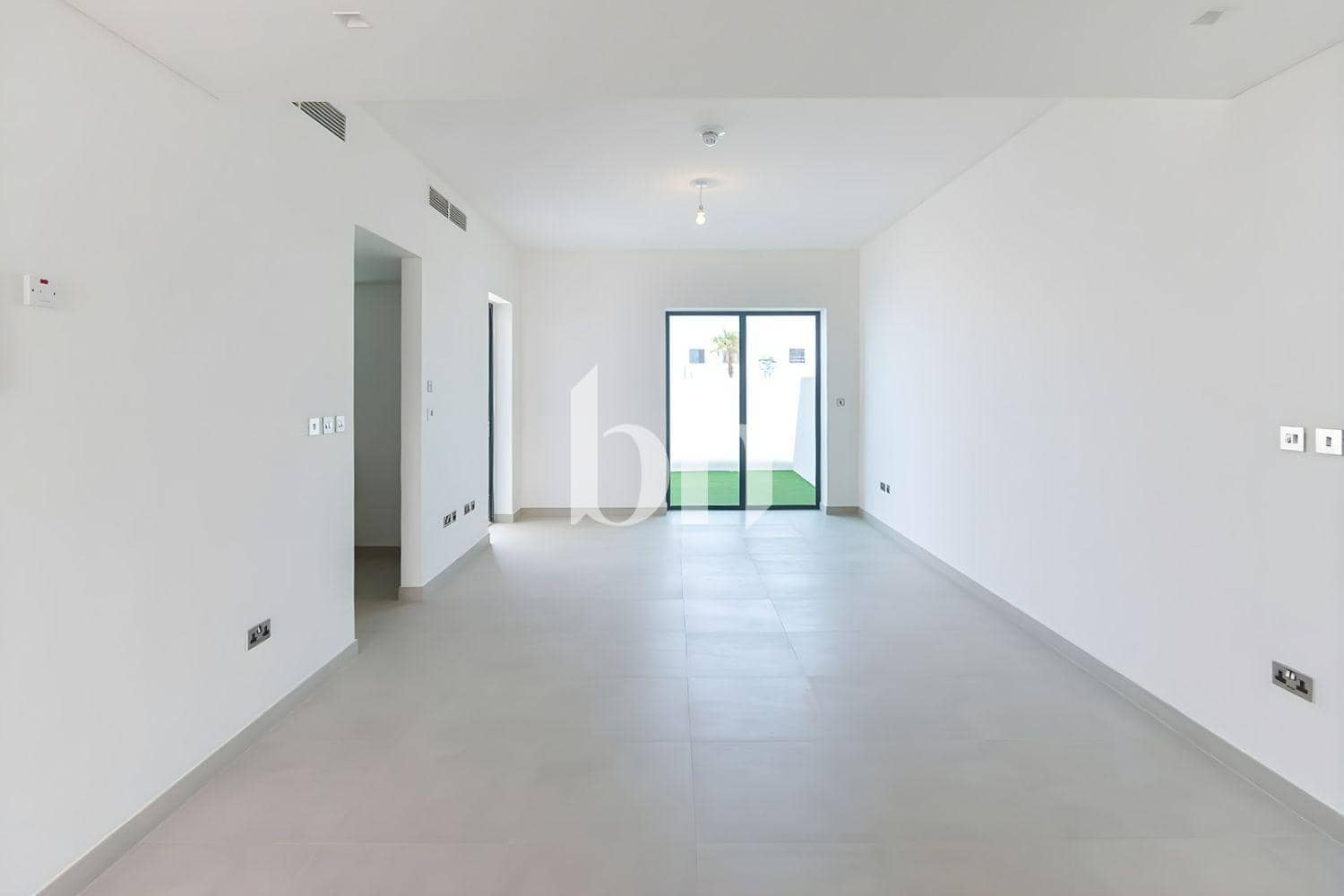 3 Bedroom Townhouse in Noya 1 - photo 1