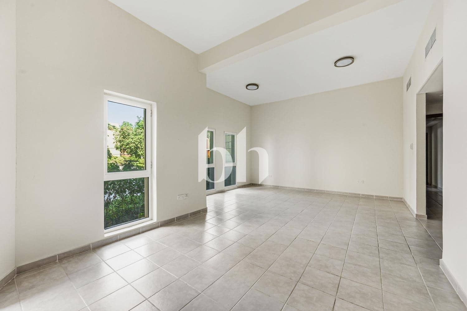2 Bedroom Apartment in Building 165 - photo 2