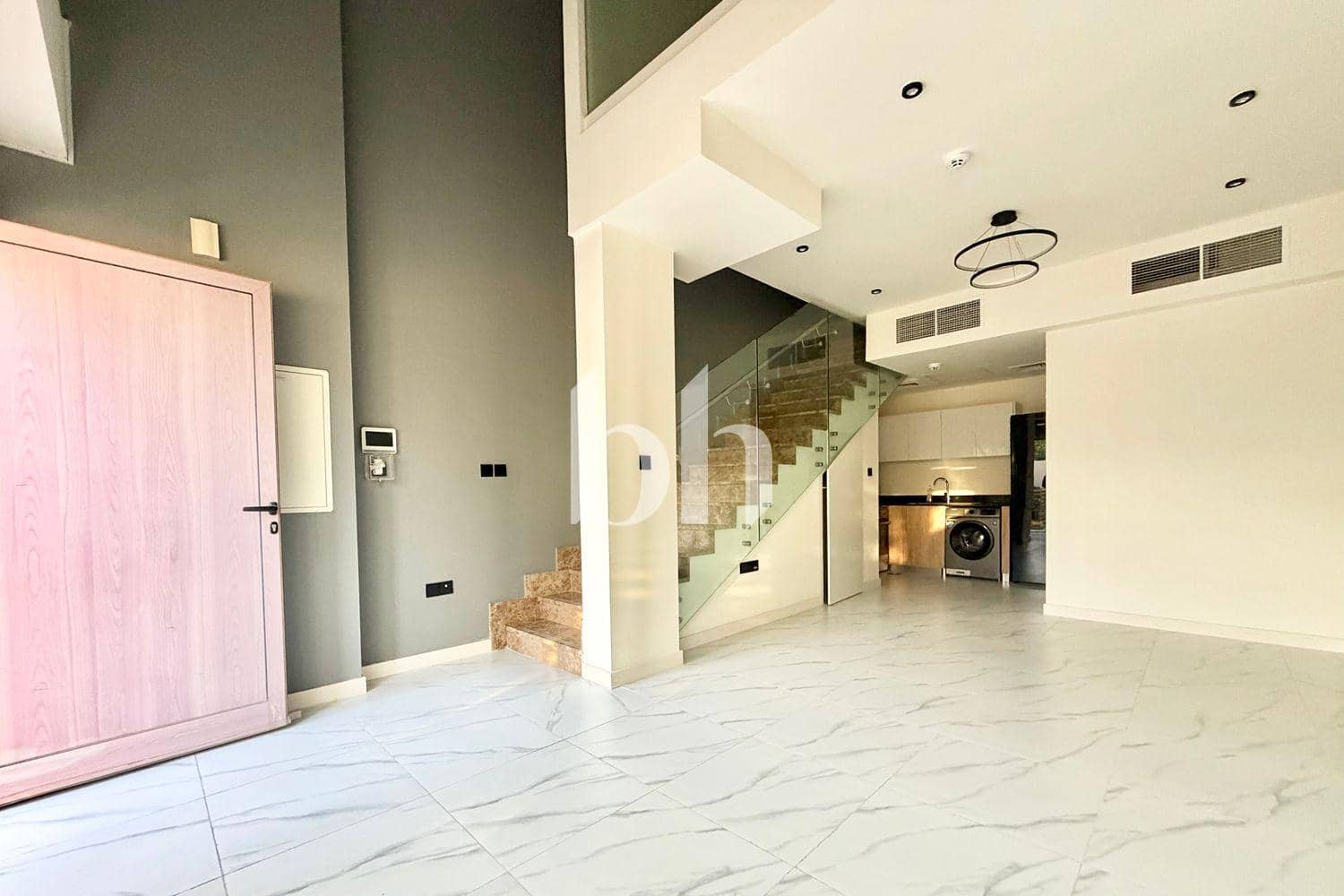 1 Bedroom Townhouse in Rukan 3 - photo 1