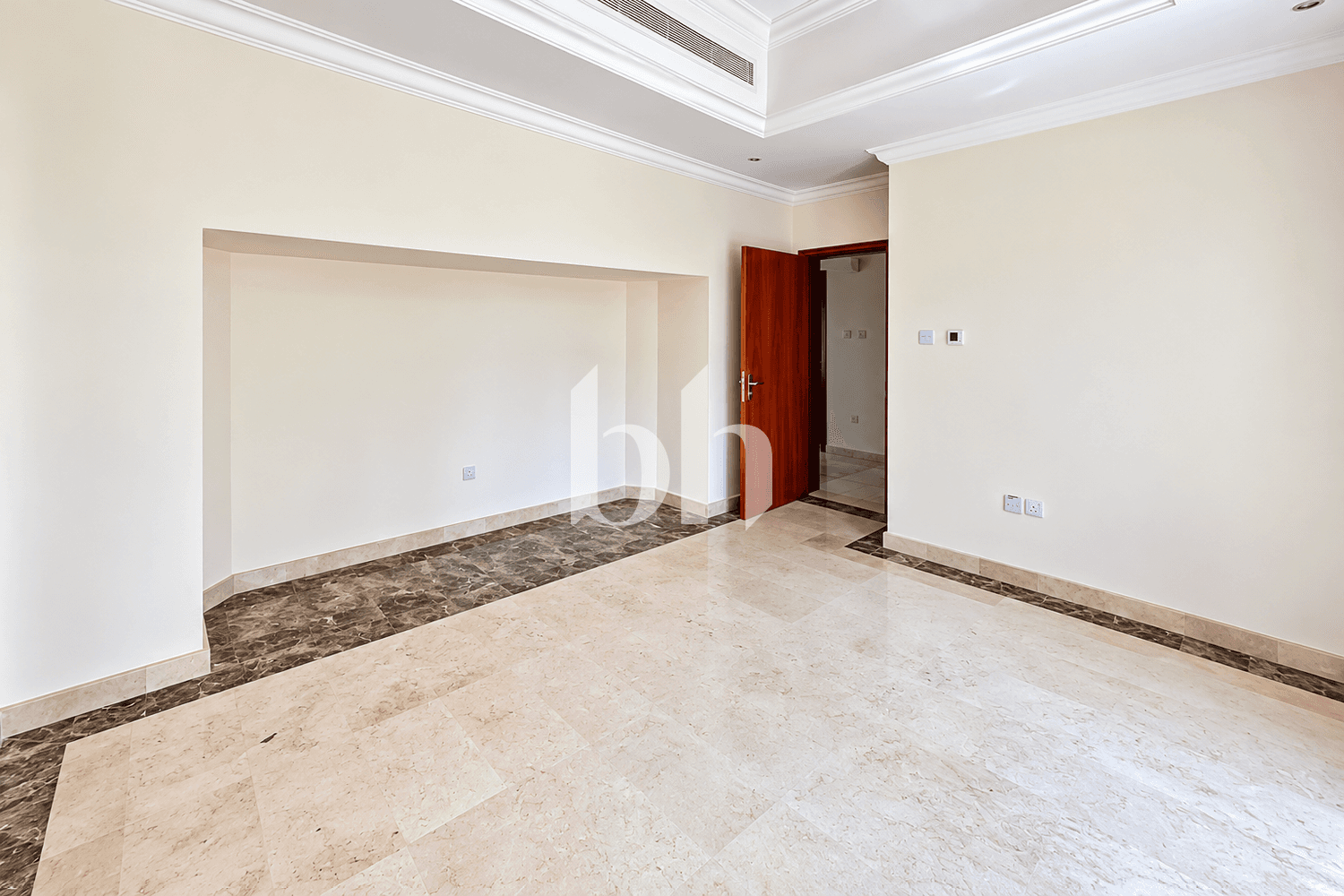 4 Bedroom Villa in Cluster 10 - photo 2