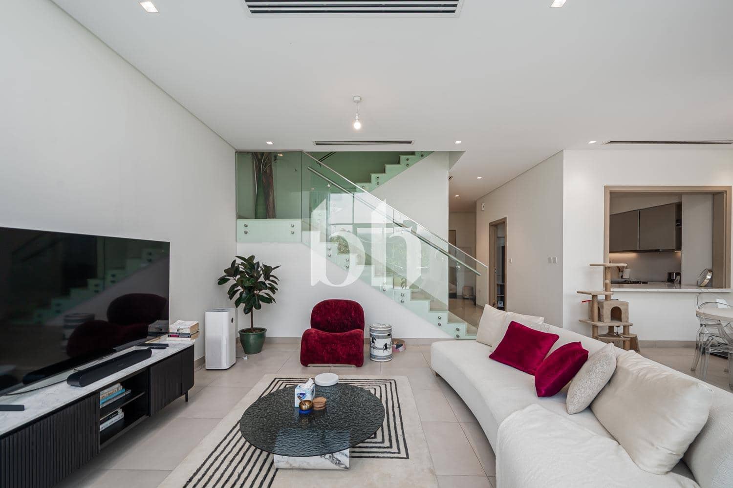 3 Bedroom Townhouse in Murooj Al Furjan West Phase 2 - photo 2