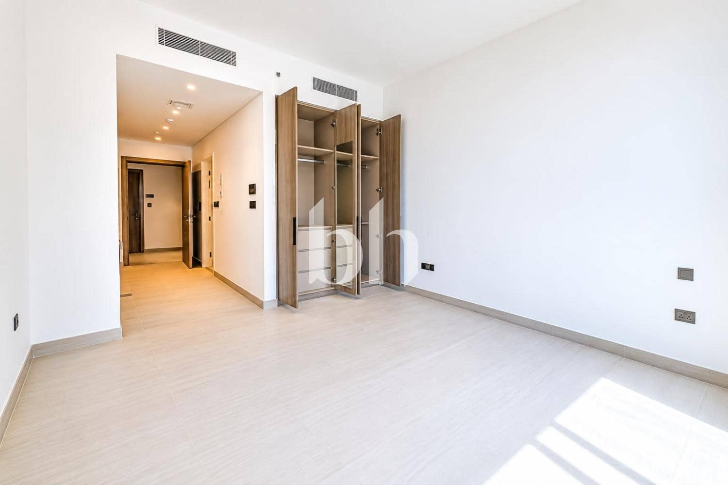 Studio Apartment in Belmont Residences - photo 2