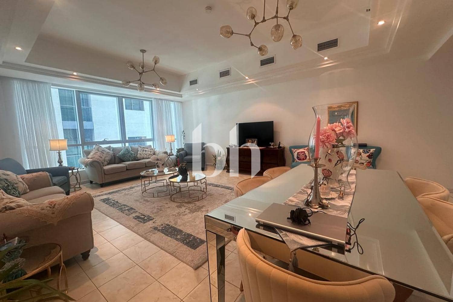 2 Bedroom Apartment in Al Dana Tower - photo 1