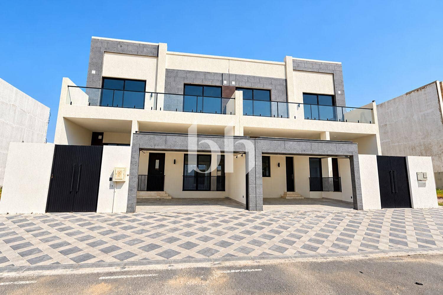 5 Bedroom Villa in Tilal City