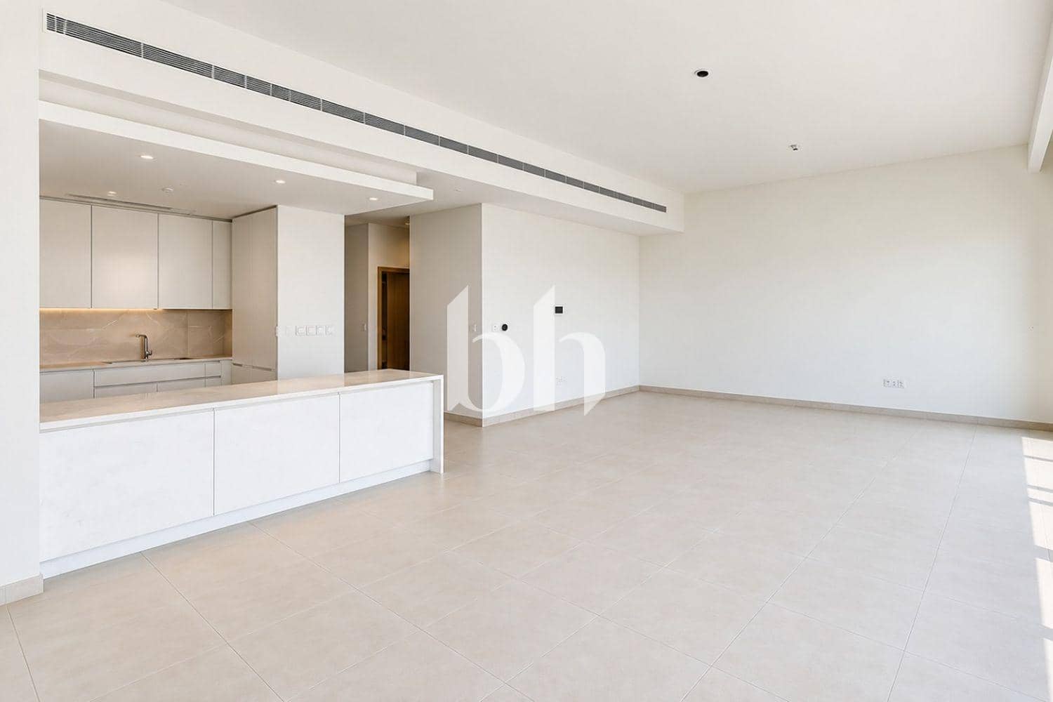 4 Bedroom Townhouse in Opal Gardens - photo 1