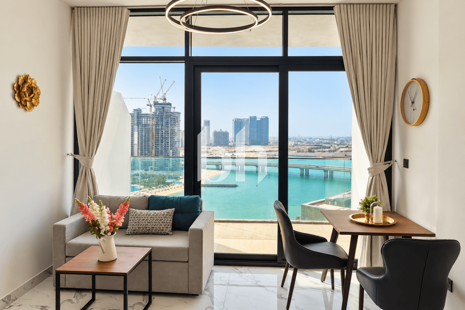 Studio Apartment in Al Maryah Vista - photo 2