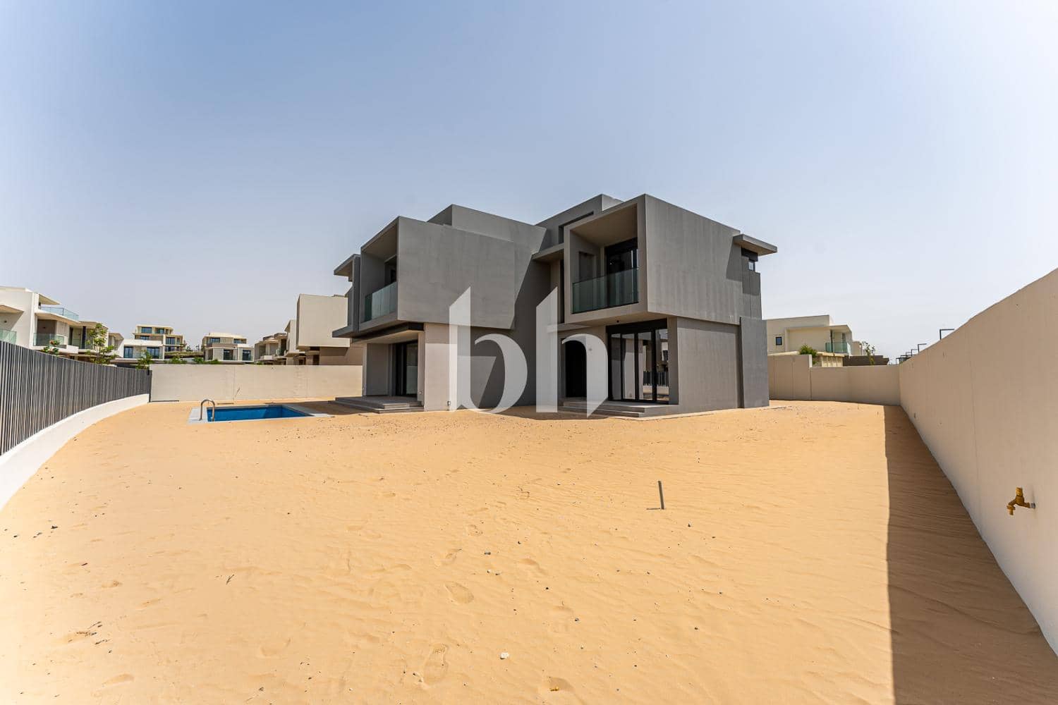 5 Bedroom Villa in Jebel Ali Village Villas - photo 2