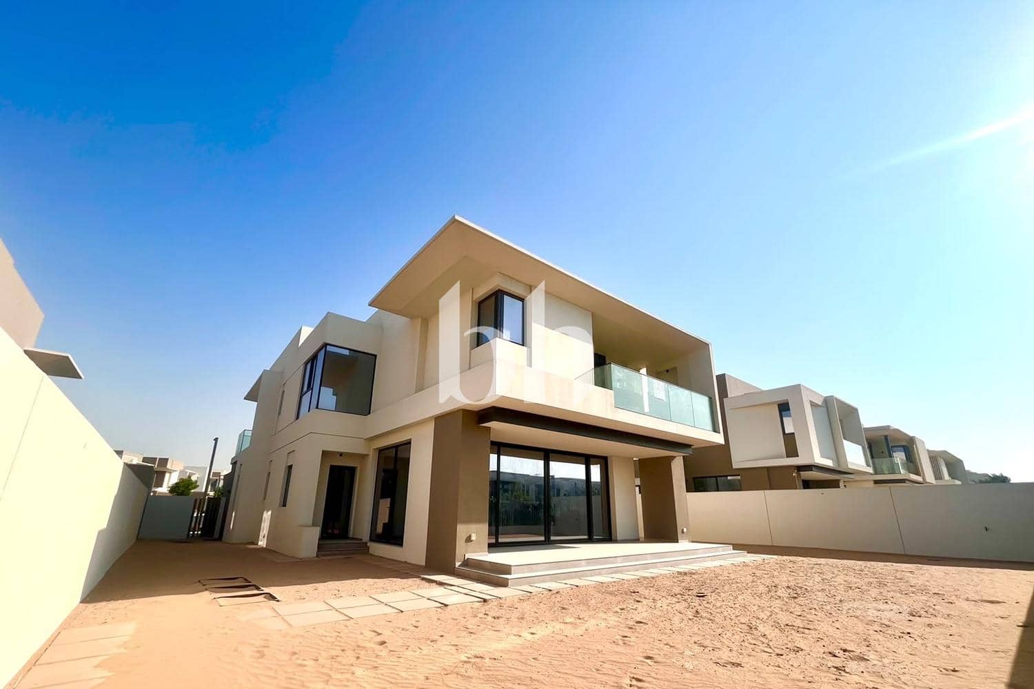 4 Bedroom Villa in Jebel Ali Village Villas - photo 1