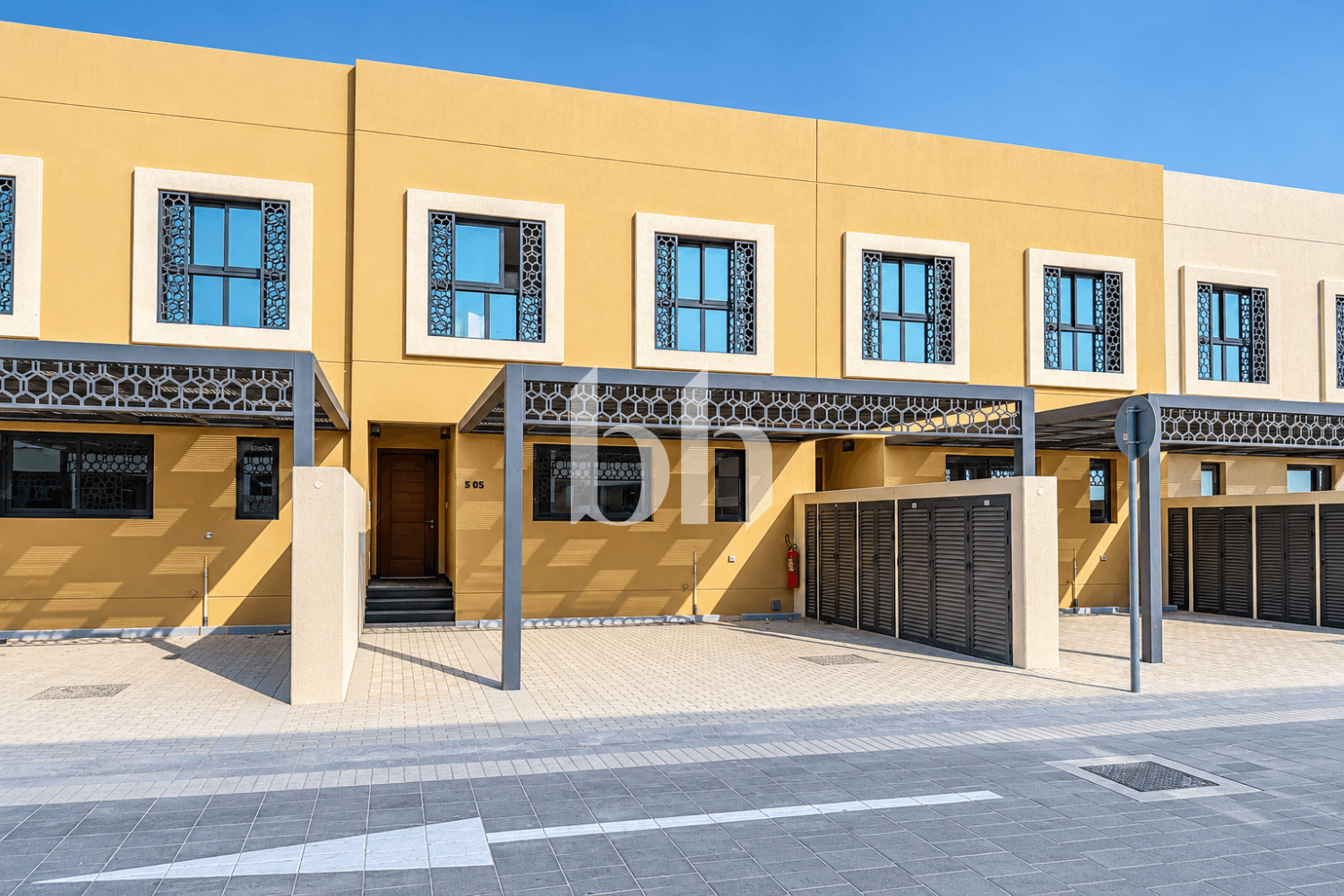 3 Bedroom Townhouse in Sharjah Sustainable City - photo 1