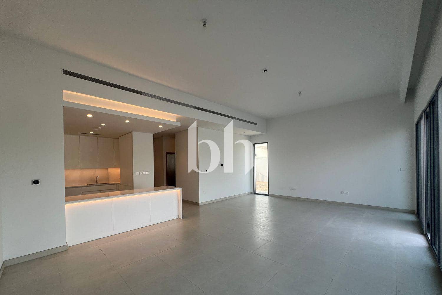 4 Bedroom Townhouse in Opal Gardens - photo 2