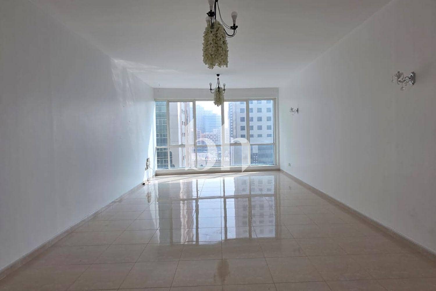 2 Bedroom Apartment in Al Khan - photo 1