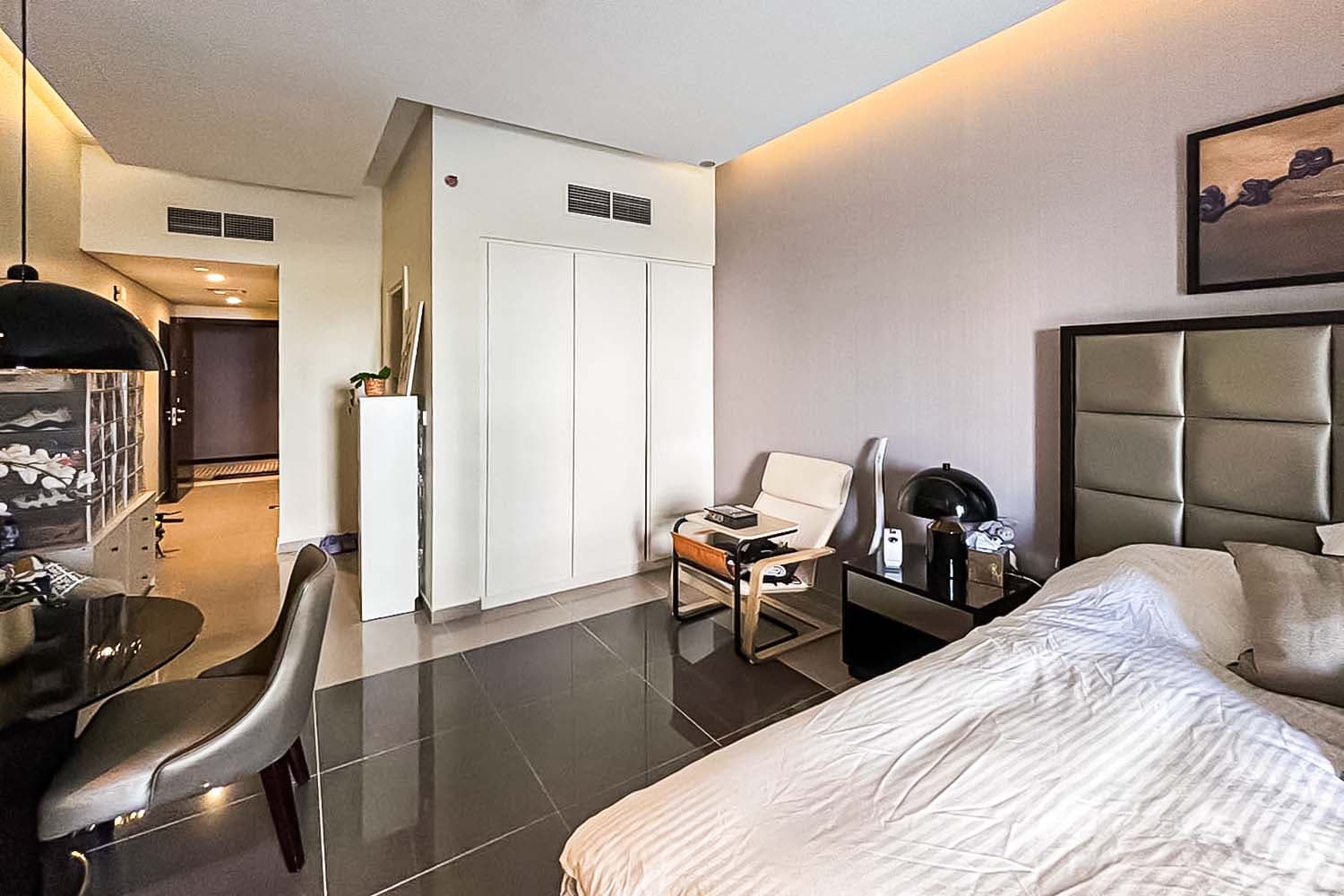 Studio Apartment in Damac Majestine - photo 2