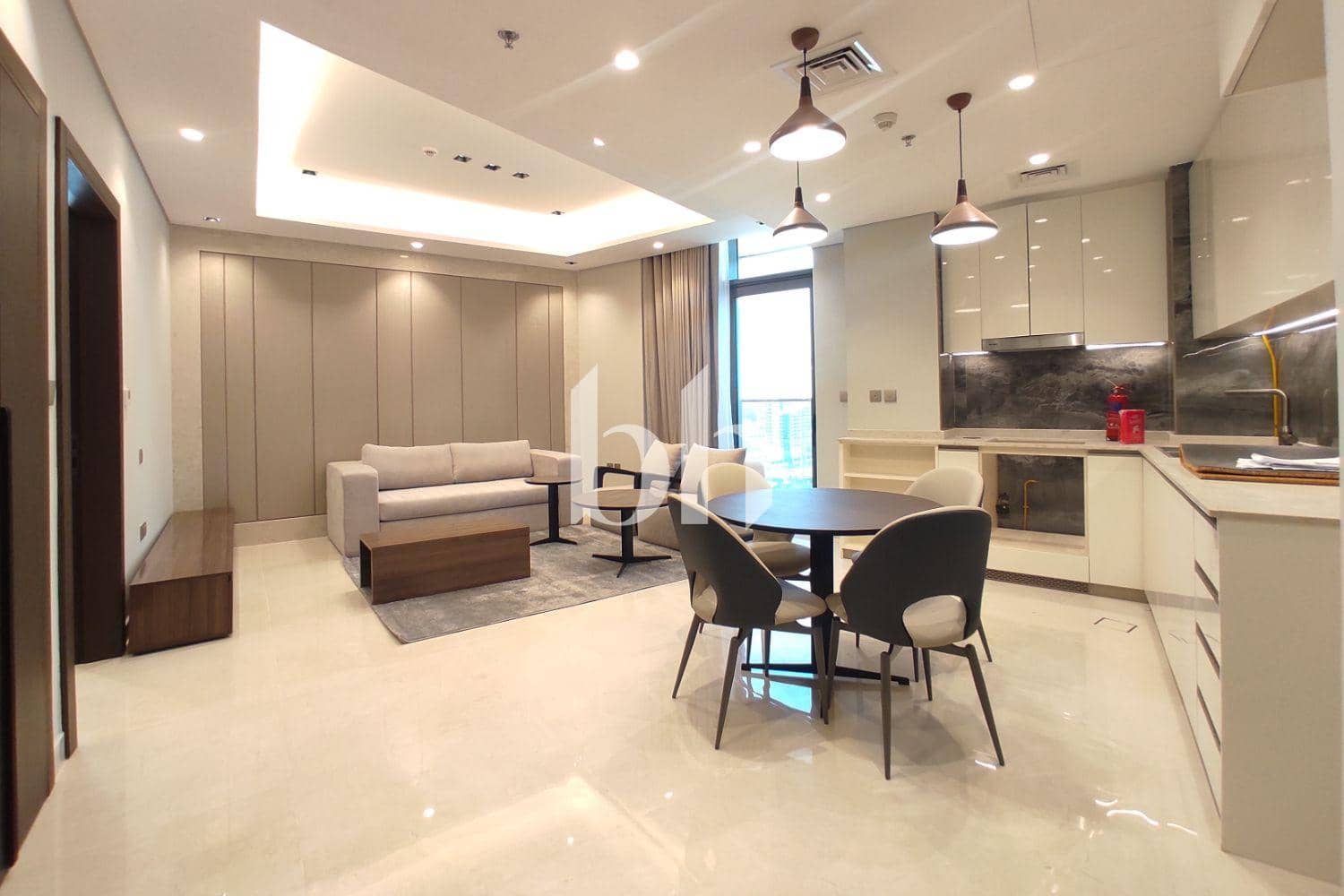 1 Bedroom Apartment in Nobles Tower - photo 1