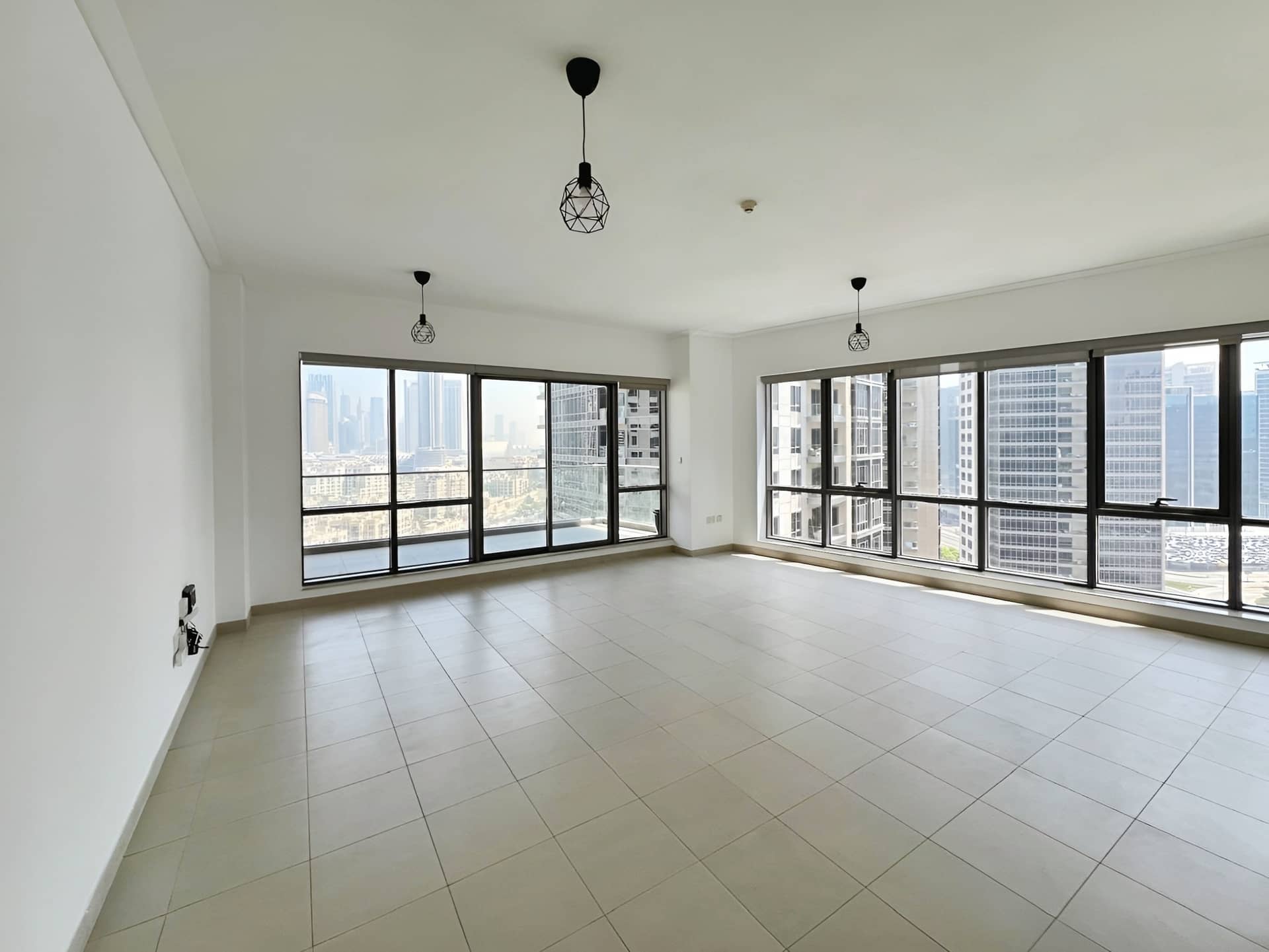 2 Bedroom Apartment in South Ridge 2 - photo 2