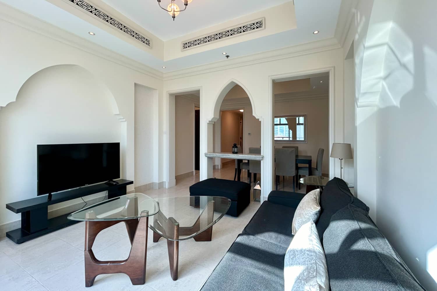 1 Bedroom Apartment in Tajer Residences