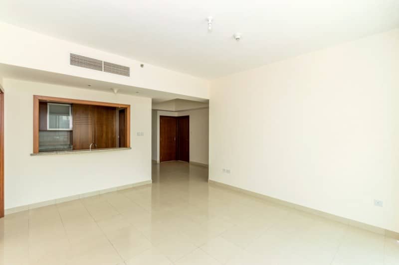 2 Bedroom Apartment in Standpoint Tower 1 - photo 1