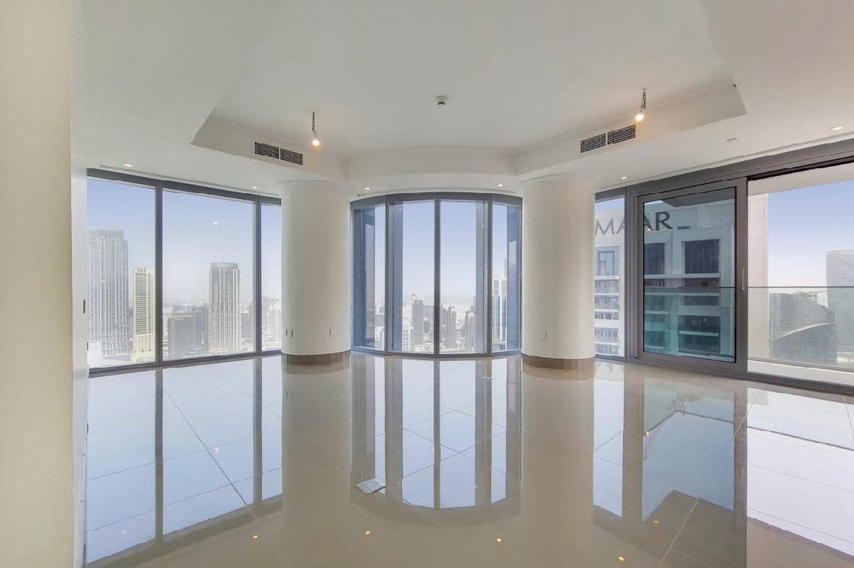 2 Bedroom Apartment in Opera Grand