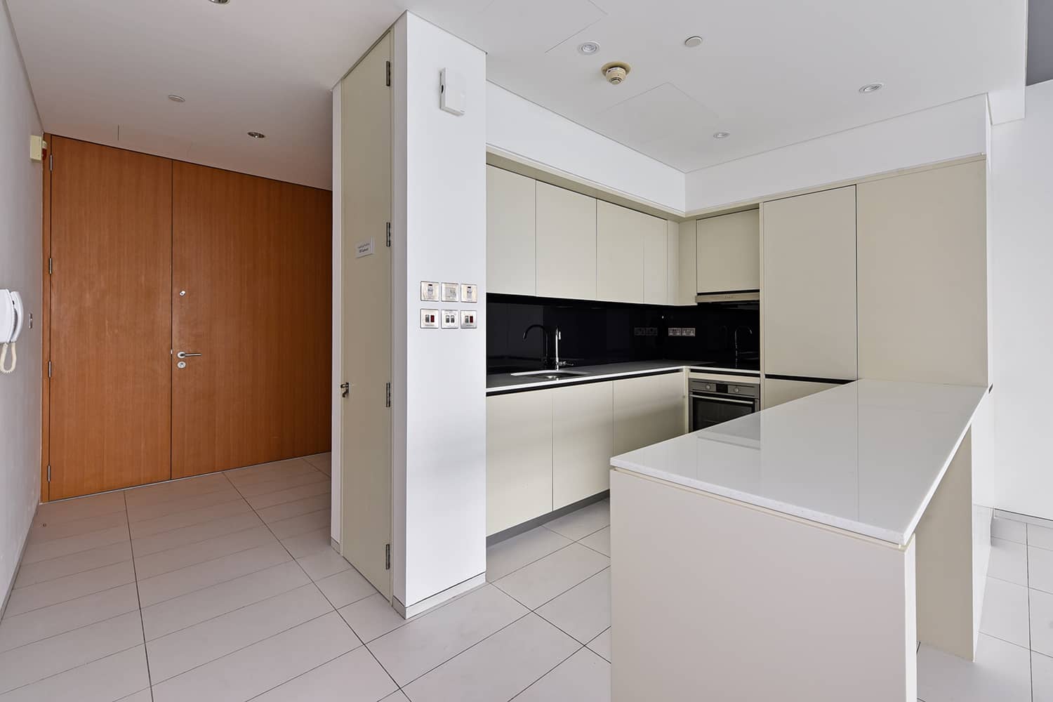 1 Bedroom Apartment in Index Tower - photo 1