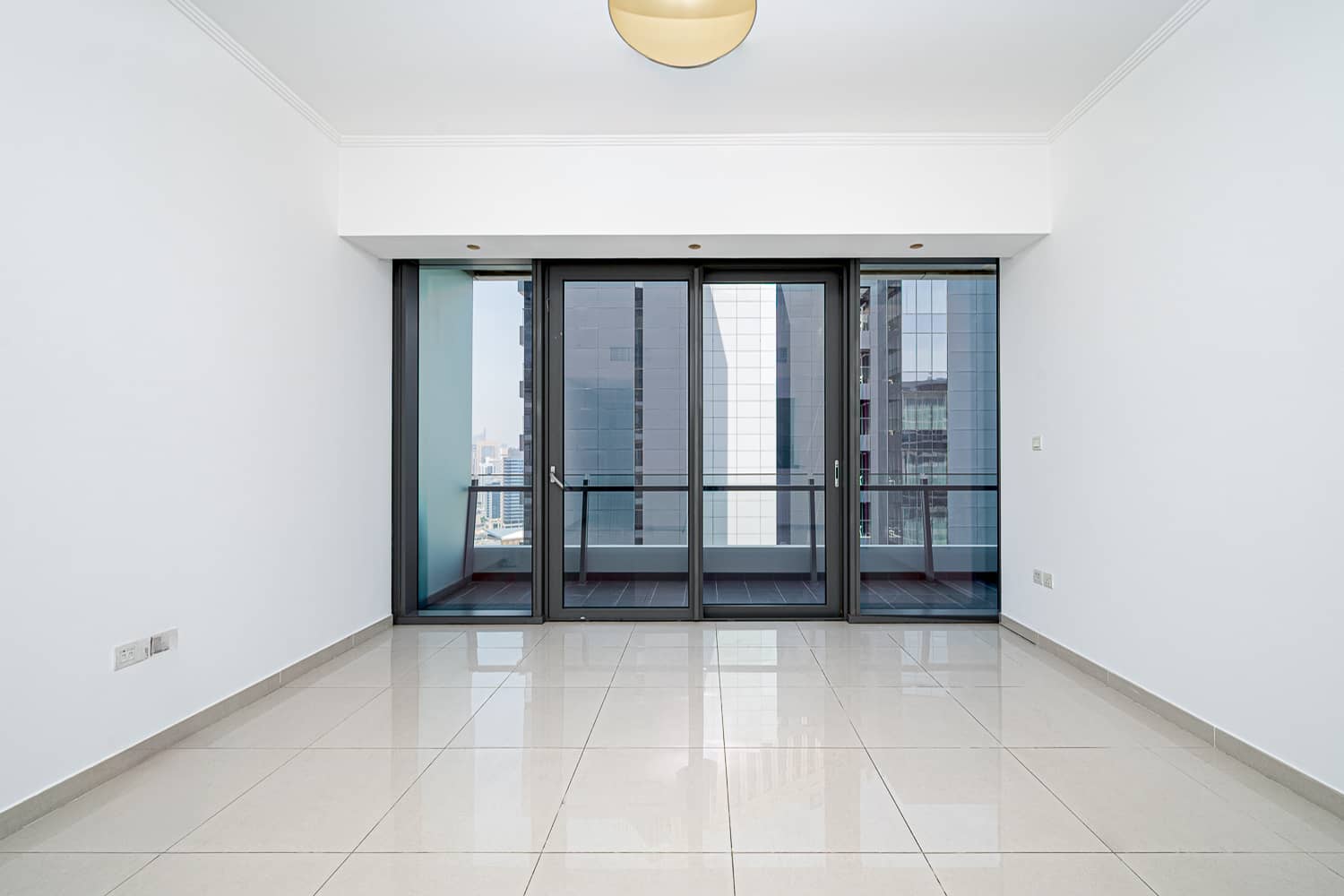 1 Bedroom Apartment in Silverene Tower B - photo 1