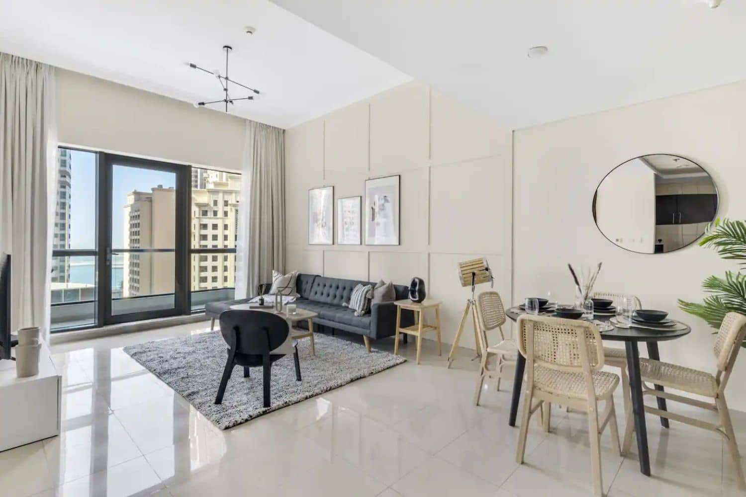 1 Bedroom Apartment in Central Tower