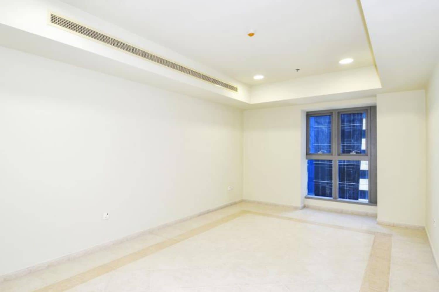 1 Bedroom Apartment in Princess Tower - photo 1