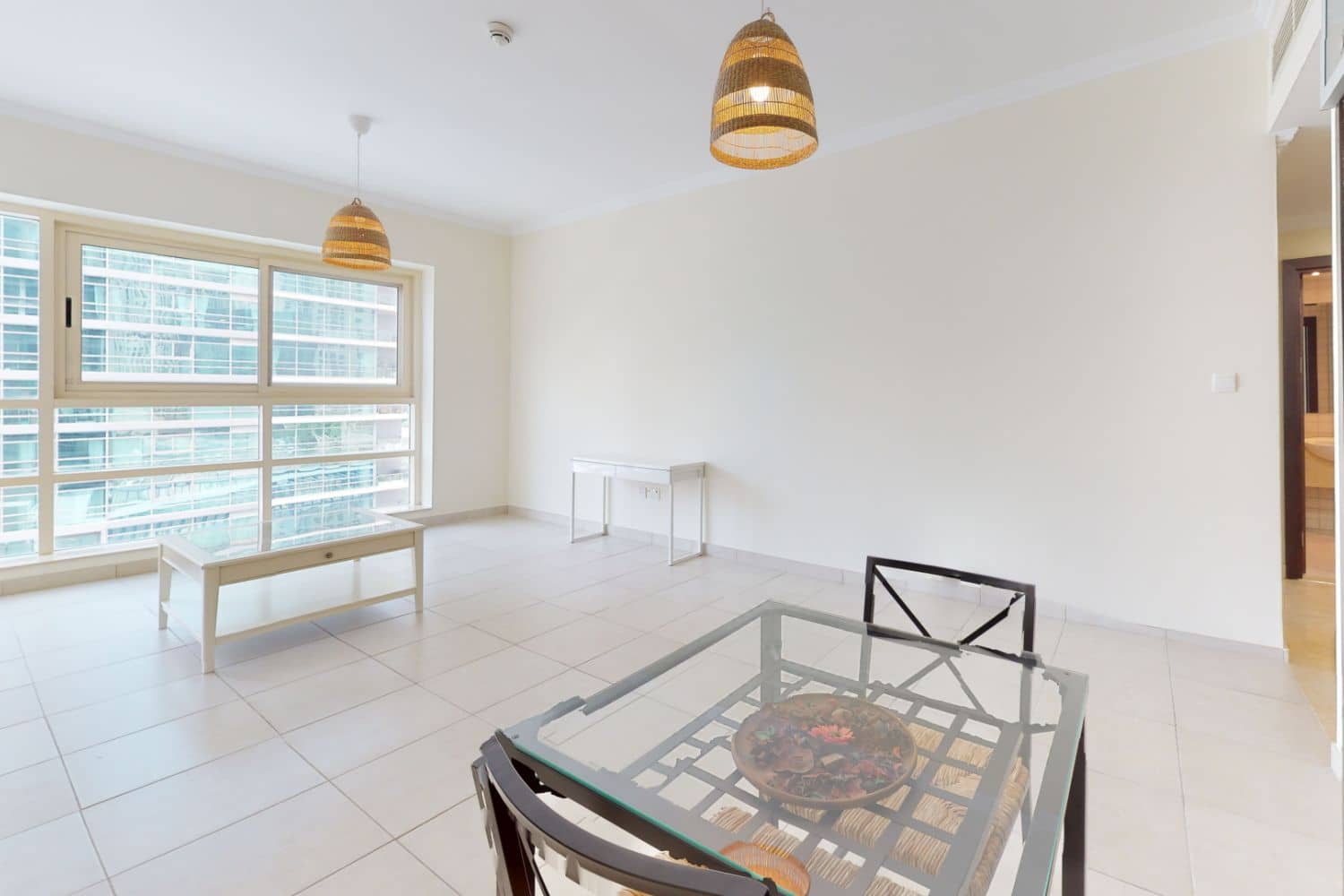 1 Bedroom Apartment in Marina Quays West - photo 2