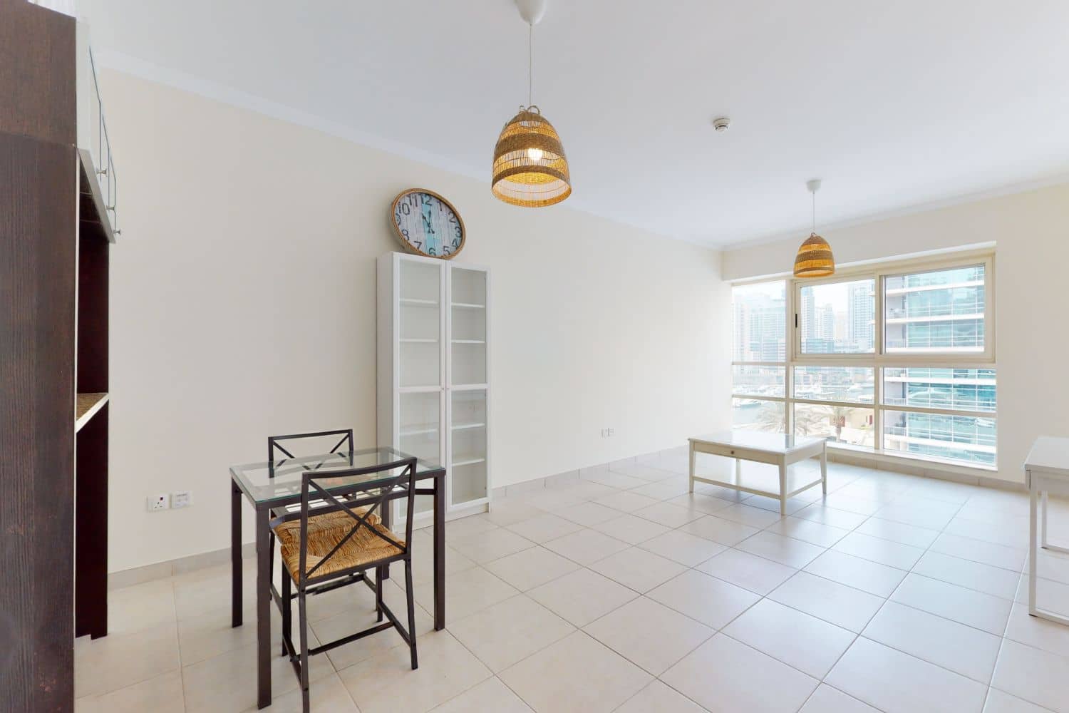 1 Bedroom Apartment in Marina Quays West - photo 1